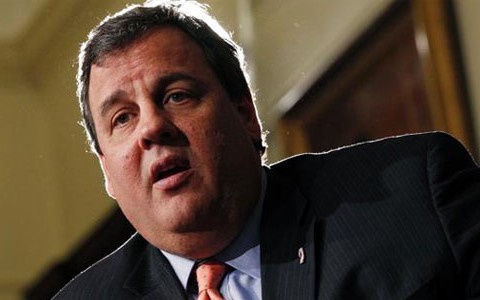 Christie Vetoes Commercial Surrogacy Bill